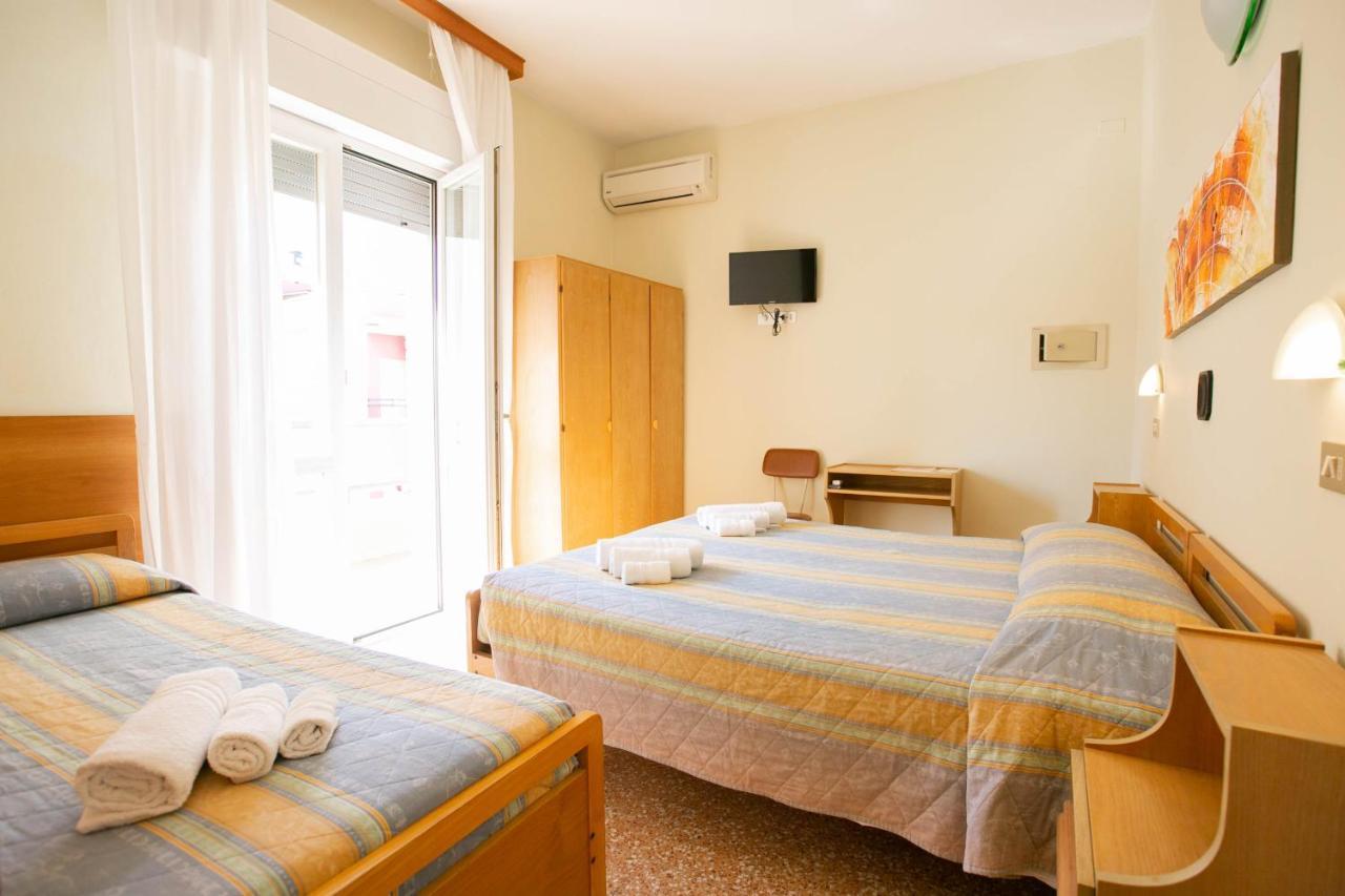 Hotel Ischia Rimini Luaran gambar