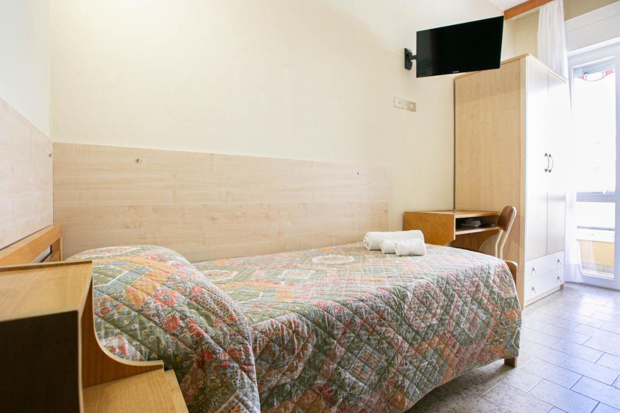 Hotel Ischia Rimini Luaran gambar