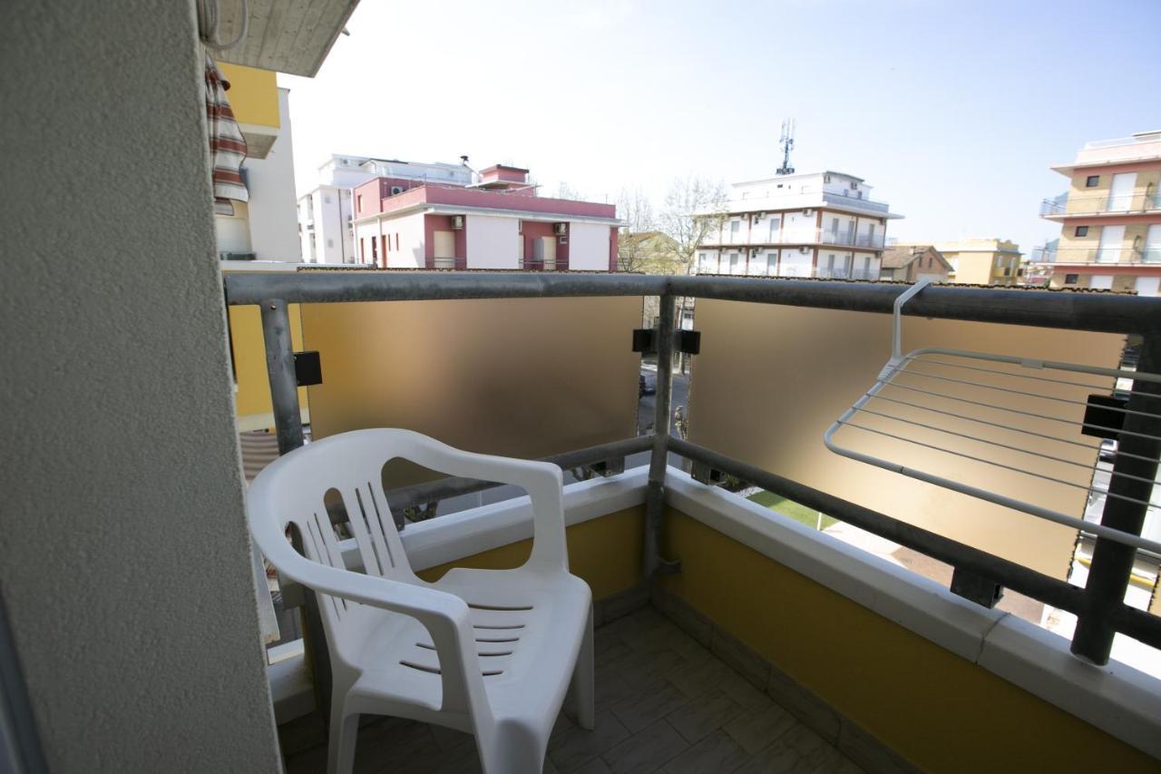 Hotel Ischia Rimini Luaran gambar