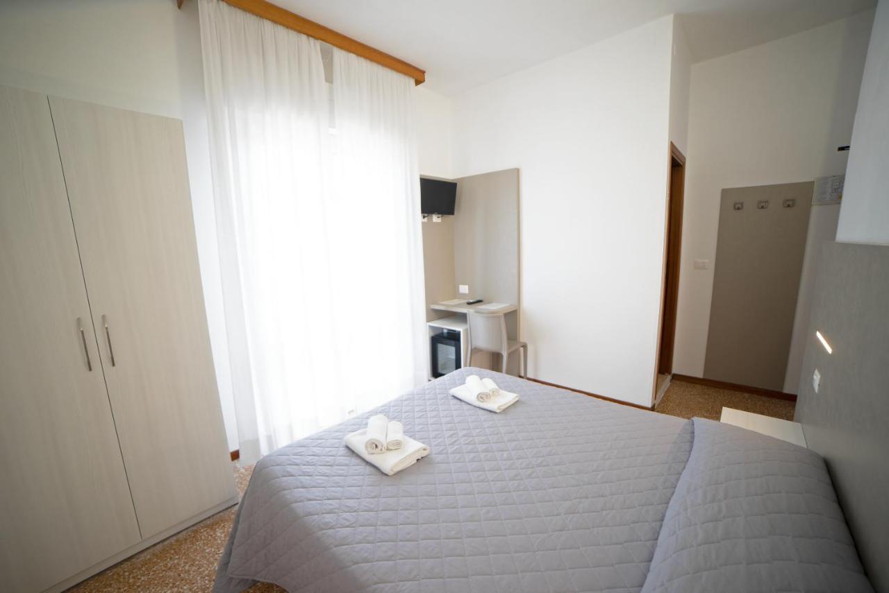 Hotel Ischia Rimini Luaran gambar