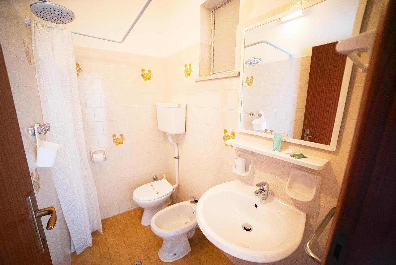 Hotel Ischia Rimini Luaran gambar