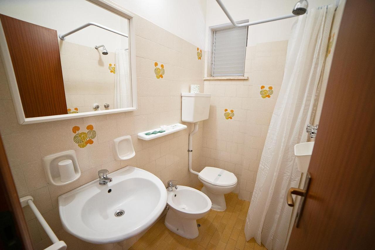 Hotel Ischia Rimini Luaran gambar